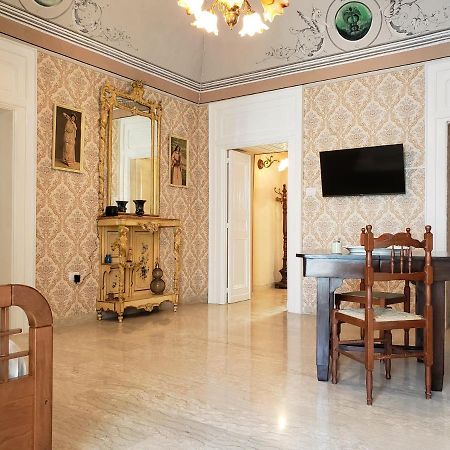 Апартаменти Dimora Maggi Al Corso - Affitti Brevi Italia Монте-Сант'Анджело Екстер'єр фото