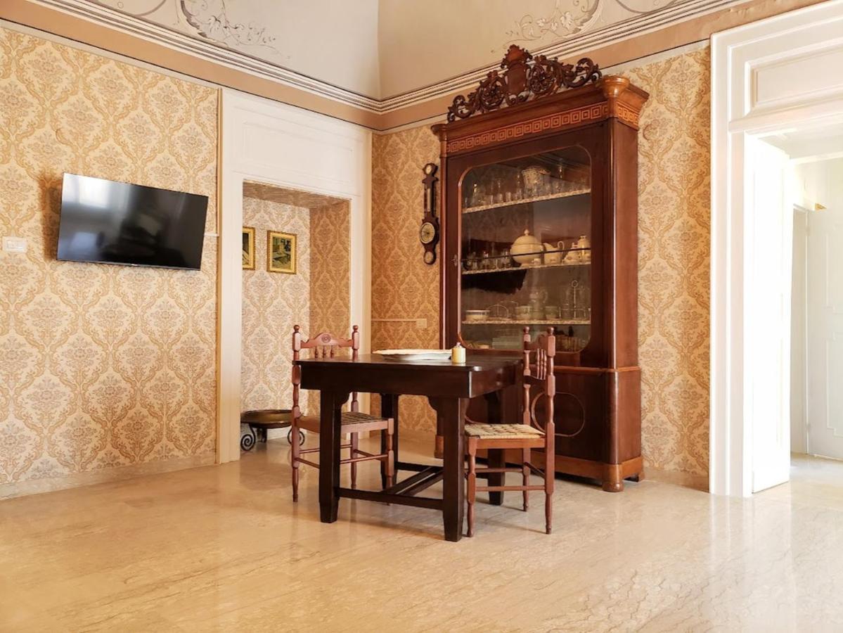 Апартаменти Dimora Maggi Al Corso - Affitti Brevi Italia Монте-Сант'Анджело Екстер'єр фото